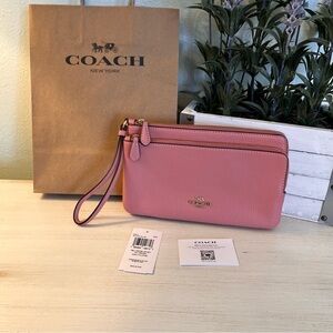 Coach Pebble Leather Double Zip Wristlet in Light Blush NWT